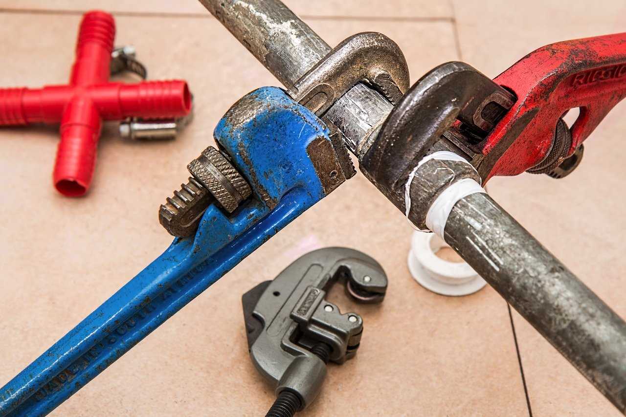 Fixing Up Your Home: Protect Your Housing Investment